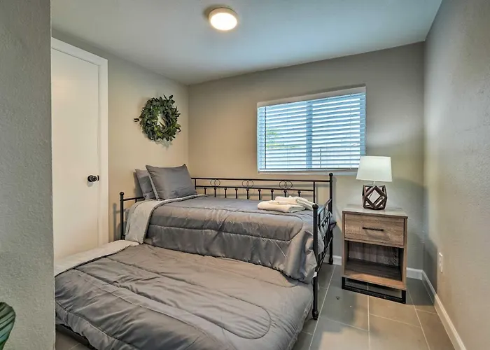 Vacation - Pet Friendly! 3* Phoenix